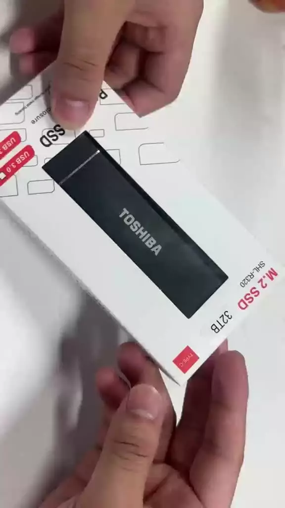 my-11110105-6v6x9-mh8o5k8fqlu014_cover.webp New Arrival32TB Portable Hard Drive SSD USB 3 1 for Laptop and Mobile Data Storage